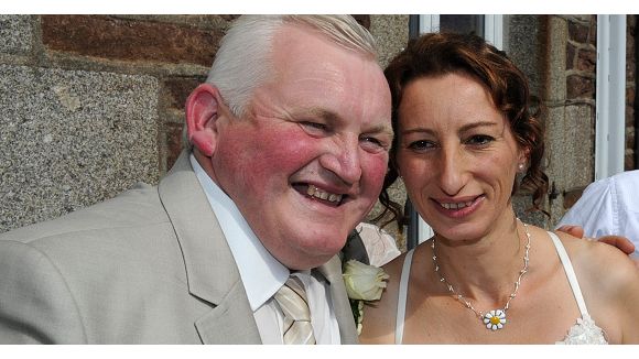 Thierry Olive de "L'amour est dans le pré" demande un rôle à Dany Boon