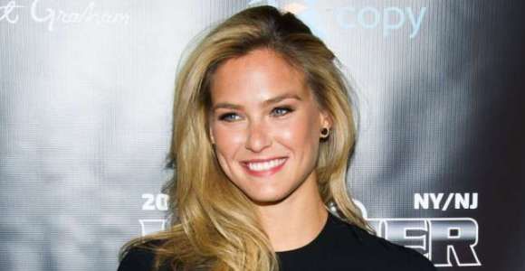 Bar Refaeli devient un homme sur Instagram