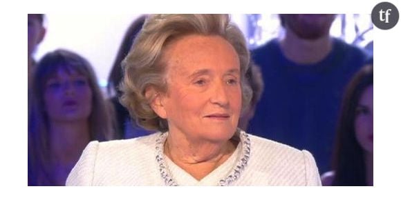 Bernadette Chirac arrêtée à crontresens dans Paris