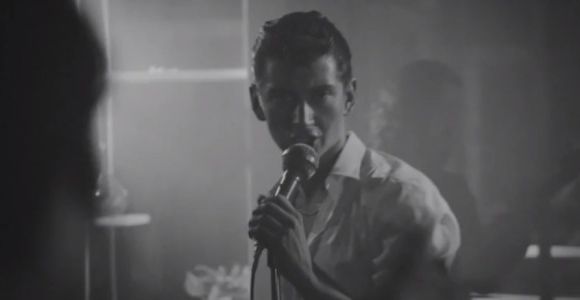 Arctic Monkeys dévoile le clip de la chanson Arabella