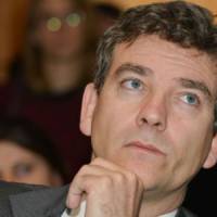 Coupe du monde 2014 : Arnaud Montebourg n'aime pas le maillot des Bleus