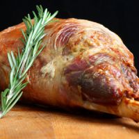 Agneau : 5 recettes traditionnelles ou créatives pour le cuisiner cette année