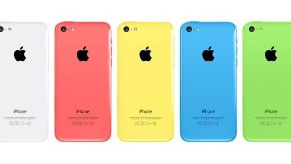 iPhone 5c : un modèle moins cher présenté par Apple ? 