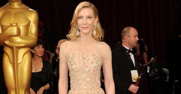 Oscars 2014 : la robe la plus chère de la cérémonie est...