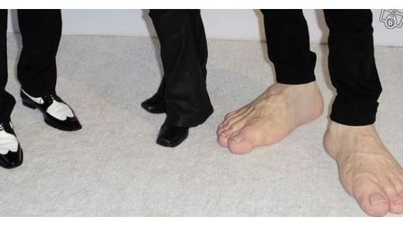 Le Bon Coin : il vend des chaussures de géant