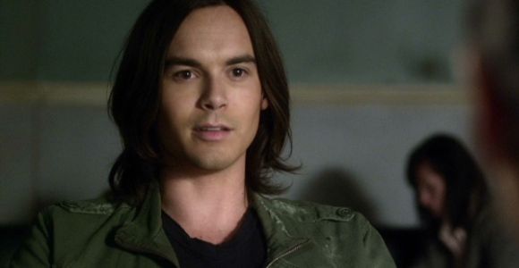 Pretty Little Liars Saison 5 : Caleb en couple avec Hanna ?