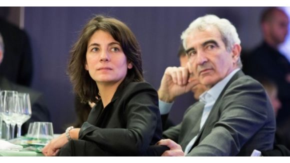 Estelle Denis n'est pas du tout pressée de se marier