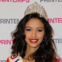 Miss France 2014 : Flora Coquerel émue par son séjour au Bénin