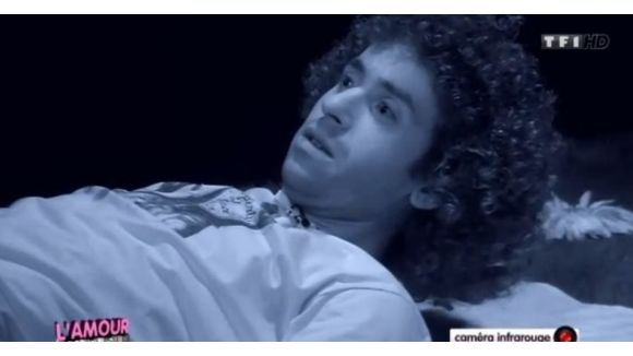 "L'amour est aveugle": Le meilleur de Farid et Lila dans la chambre noire - TF1 replay