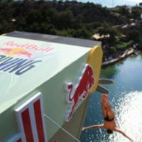 Red Bull Cliff Diving : des plongeurs de l'extrême à la Rochelle