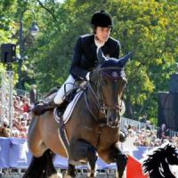 Charlotte Casiraghi reprend l'équitation avec le sourire