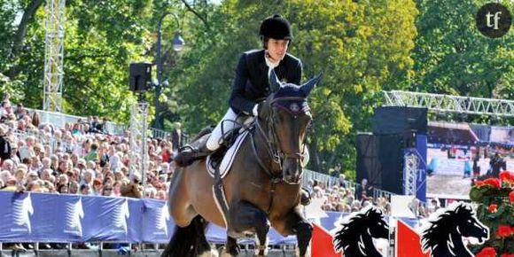 Charlotte Casiraghi reprend l'équitation avec le sourire