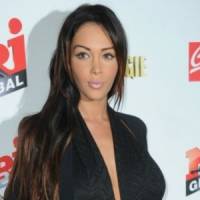 Nabilla ruinée ? Elle dit "fuck you" à la presse people