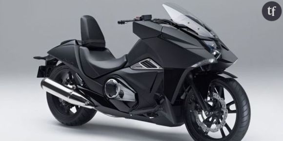 NM4 Vultus : une moto digne de Batman pour Honda