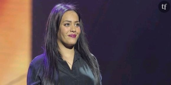 Must Célébrités : Amel Bent et les rondeurs décomplexées