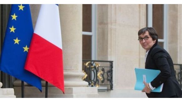 Syndrome méningé : quels sont les symptômes qui ont conduit Valérie Fourneyron à l'hôpital ? 