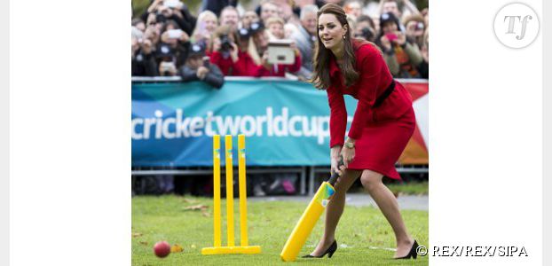 Kate Middleton n'est pas enceinte, elle joue au cricket (et boit du vin)