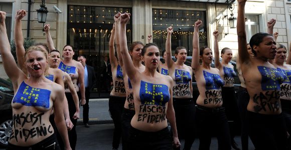 Femen : nouveau QG à Clichy et accrochages avec l'extrême droite