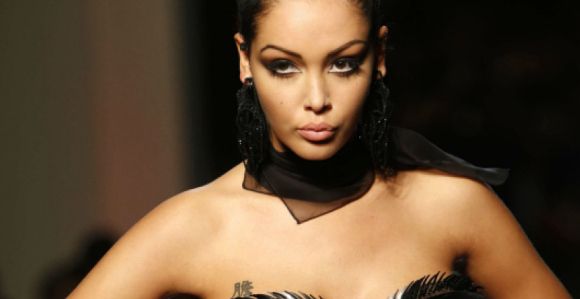 Nabilla pourrait bien jouer dans un film de Lisa Azuelos