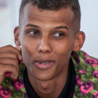 Stromae trouve bizarre d'avoir sa statue à Grévin et son Guignol sur Canal