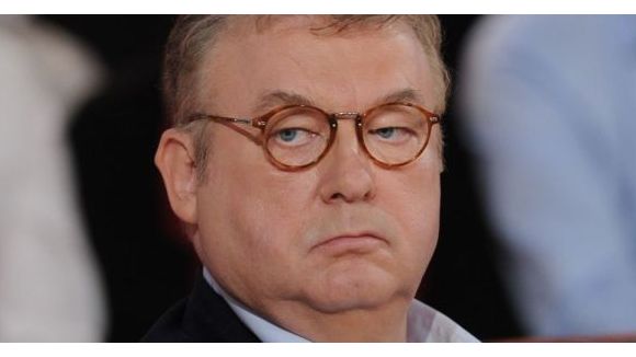 Vivement dimanche: qui est Dominique Besnehart ?