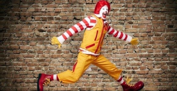 McDonald's : Ronald change de look (mais pas de couleurs)