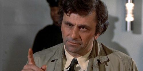 Peter Falk : Columbo a terminé ses enquêtes et raccroche son imper pour toujours
