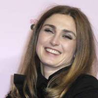 Julie Gayet parle de l'éducation de ses enfants