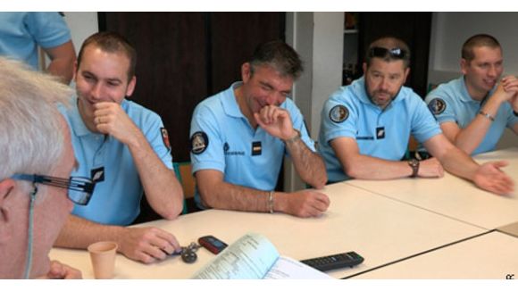 La brigade : course contre la montre et cambrioleurs – TF1 Replay