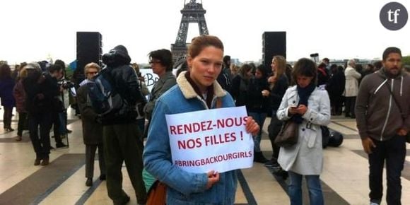 #BringBackOurGirls : Carla Bruni, Valérie Trierweiler et de nombreuses actrices manifestent au Trocadéro