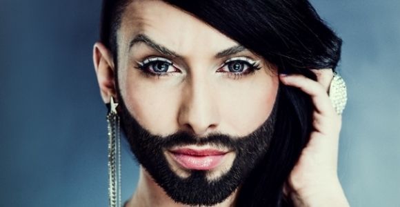Conchita Wurst : Michou déteste sa barbe !