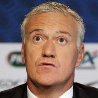 Mondial 2014 : Deschamps envisage d'interdire Twitter aux joueurs