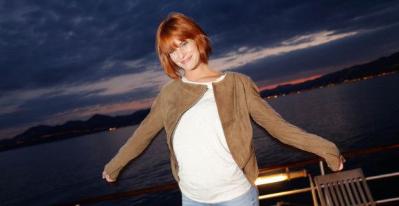 Fauve Hautot parle de sexe sur le plateau de Cyril Hanouna