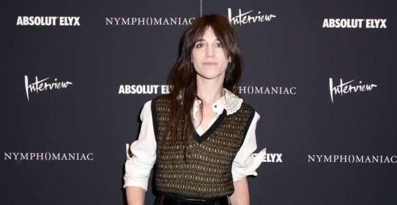 Charlotte Gainsbourg évoque la mort de sa soeur Kate Barry