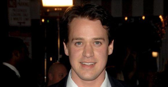 "Hysteria" : T.R. Knight ("Grey's Anatomy") au casting de la série 