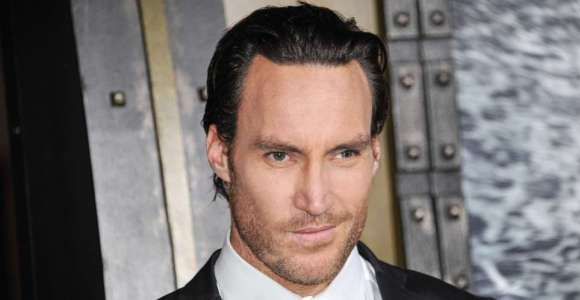 Batman vs Superman : Callan Mulvey de "Hartley Coeurs à vif" dans le rôle du Joker ?
