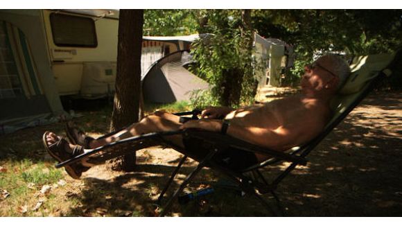 21 Jours : Alexandra Alévêque au camping sur France 2 Replay