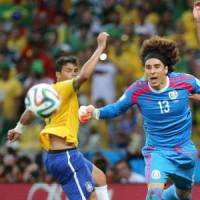 3 choses à savoir sur Guillermo Ochoa, star du match Brésil - Mexique