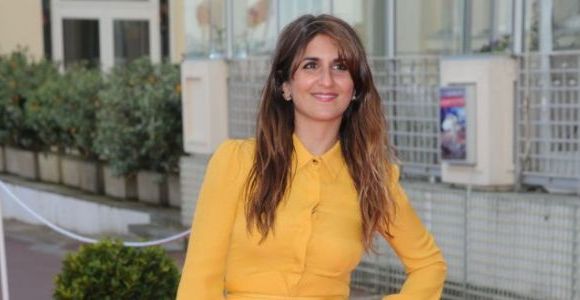 C à vous : Géraldine Nakache très émue de voir son frère Olivier (vidéo) 