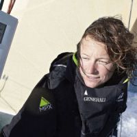 Solitaire du Figaro : le bilan de mi-parcours d’Isabelle Joschke