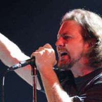 La Reine des Neiges : la chanson reprise en version rock par Pearl Jam