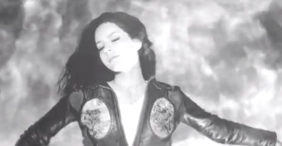 La fille de Kurt Cobain explique à Lana Del Rey que mourir jeune n'a rien de cool