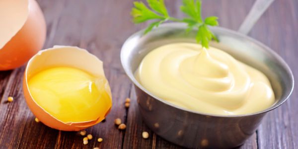 Comment faire une mayonnaise sans oeuf, sans moutarde ou allégée : nos