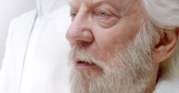 Hunger Games 3 : vidéo de propagande avec Donald Sutherland et Josh Hutcherson