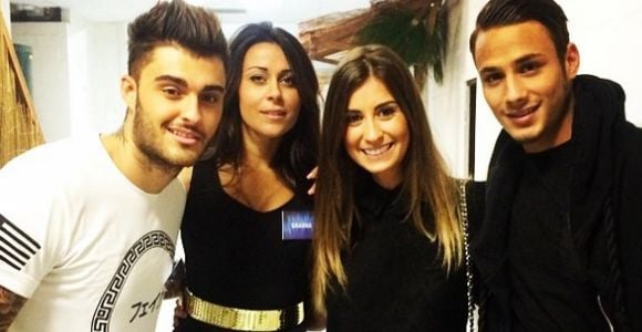 Shanna et Thibault : le couple pose avec Martika du Bachelor 