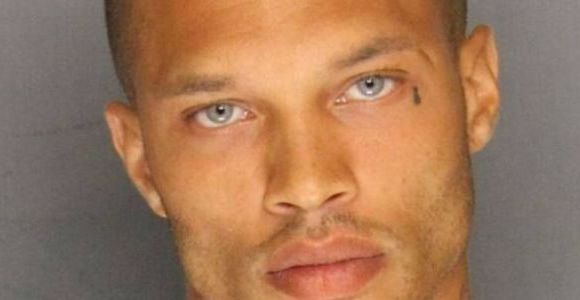 Jeremy Meeks : le prisonnier sexy engagé comme mannequin