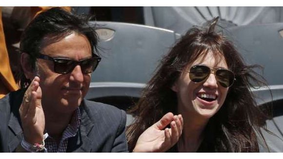 Yvan Attal parle de sexe, de liposuccion et de mort