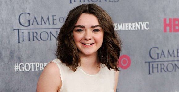 Game of Thrones : Maisie Williams (Arya) s'en prend aux lecteurs de la saga