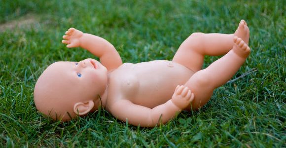 Un poupon avec un pénis crée la polémique aux États-Unis