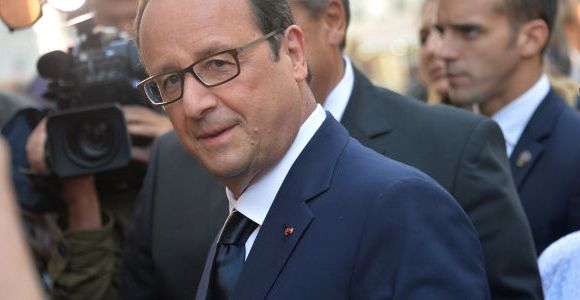LeBonCoin : François Hollande proposé à la vente pour 1 euro